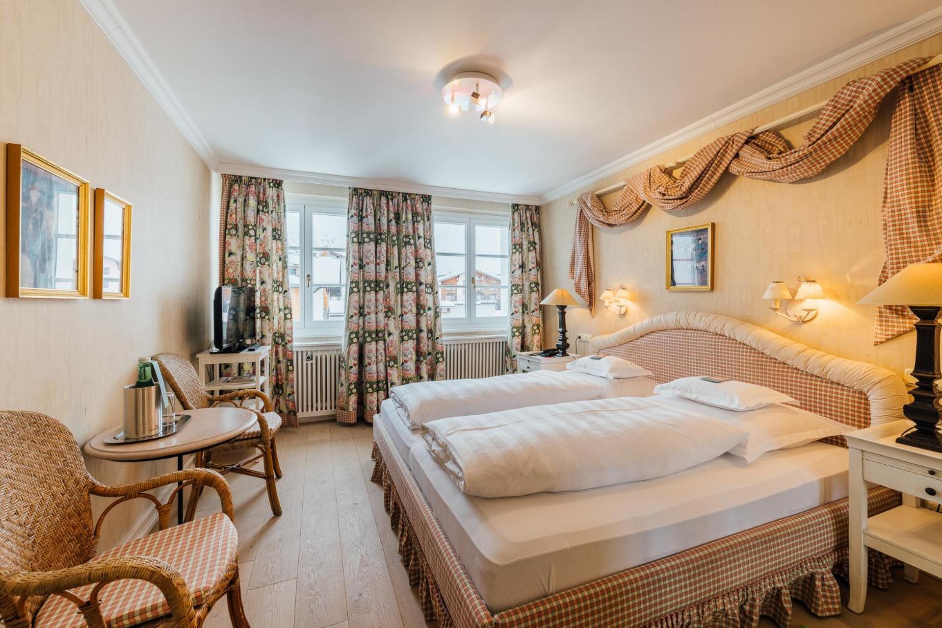 Hotel Edelweiss Zürs Exteriér fotografie